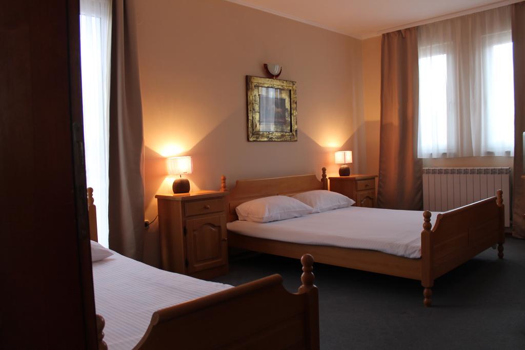 Europa Motel Sarajevo Ngoại thất bức ảnh